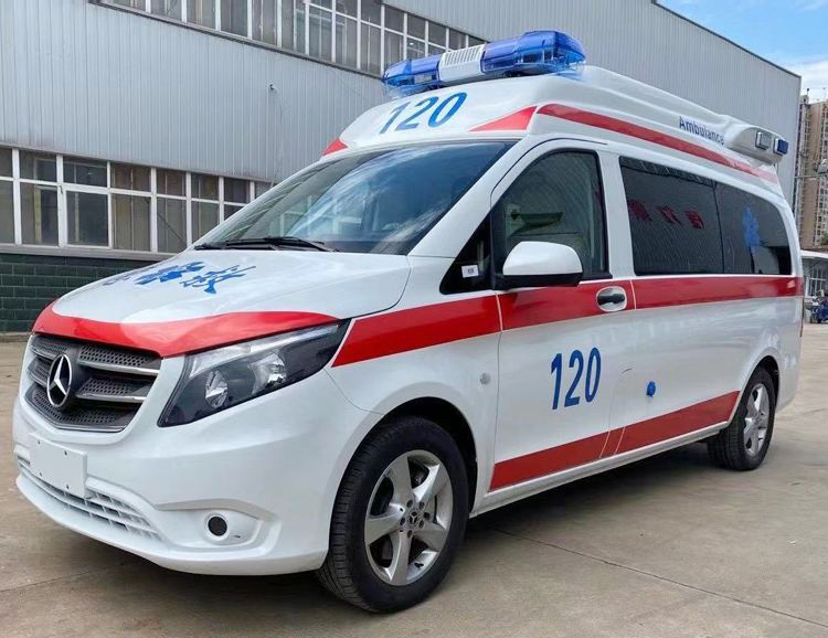 巴彦卓尔奔驰救护车